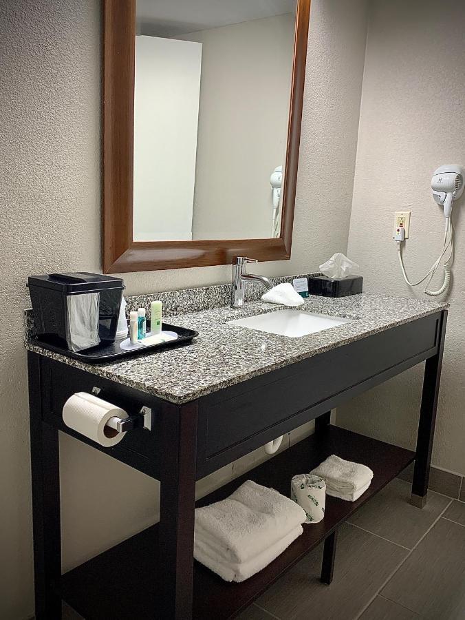 Quality Inn Oklahoma City South מראה חיצוני תמונה